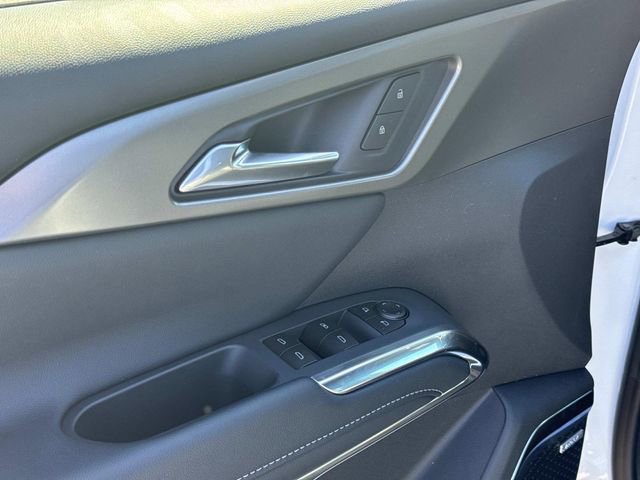 New 2026 Chevrolet Traverse LT w/ Enhanced Driving Package image 24