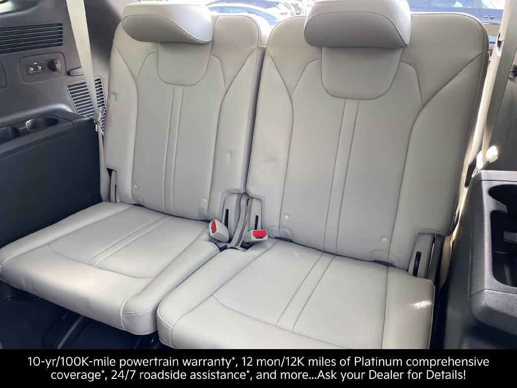 Certified 2023 Kia Sorento S w/ Panoramic Sunroof Package AWD/4WD image 30
