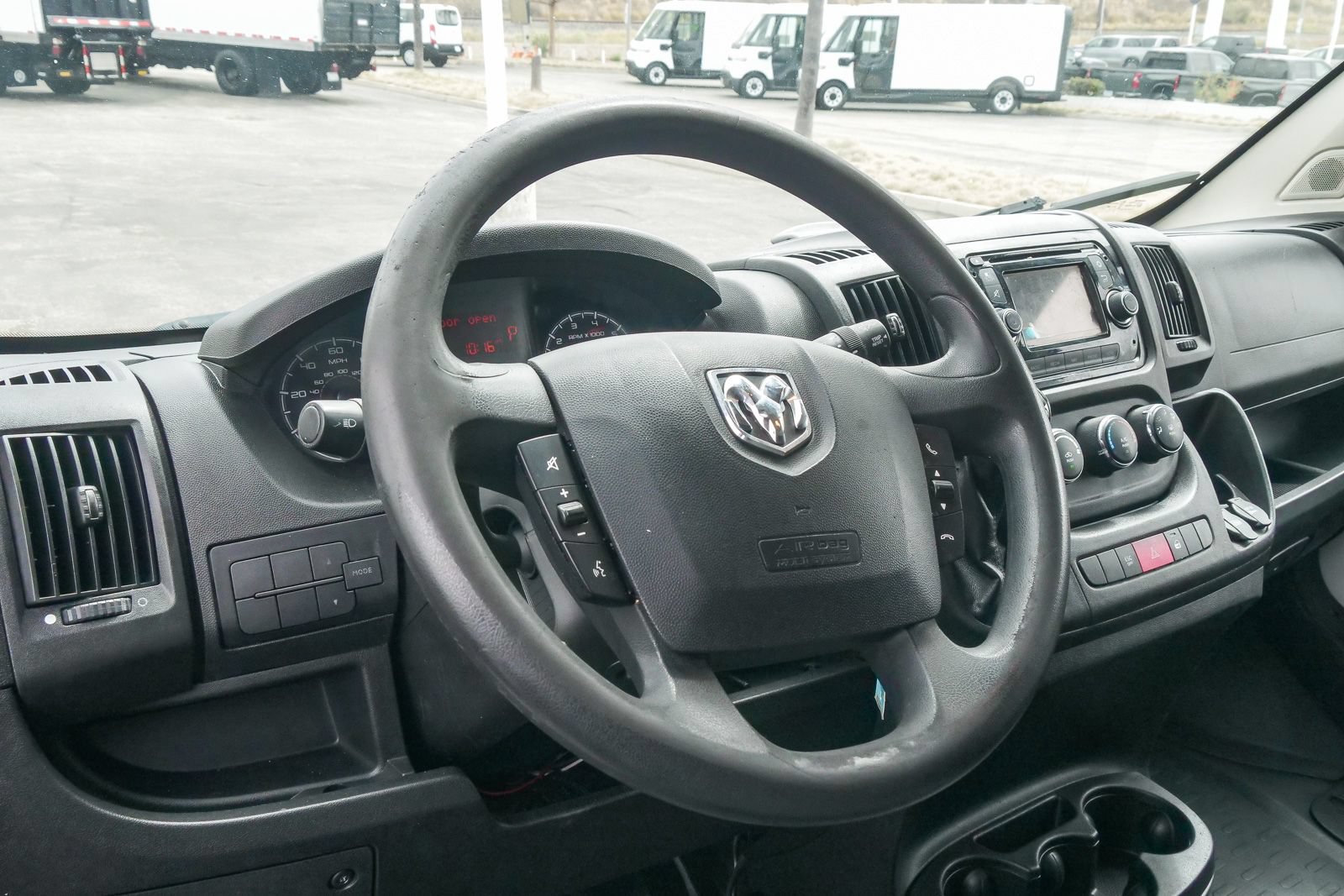 Used 2016 RAM ProMaster 2500 w/ Interior Convenience Group FWD image 14