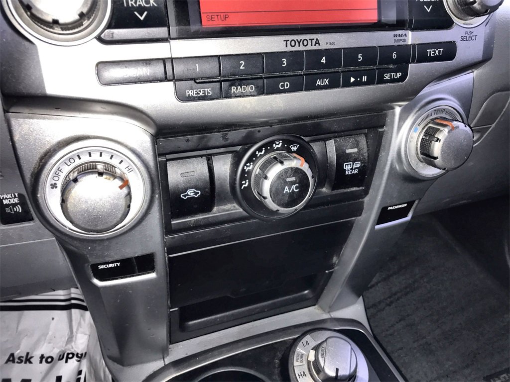 Used 2013 Toyota 4Runner 4WD image 18