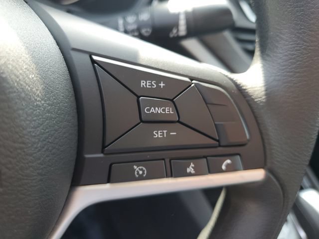 Used 2024 Nissan Altima 2.5 SV FWD image 12
