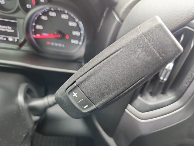 Used 2020 Chevrolet Silverado 1500 Custom w/ Custom Value Package RWD image 15