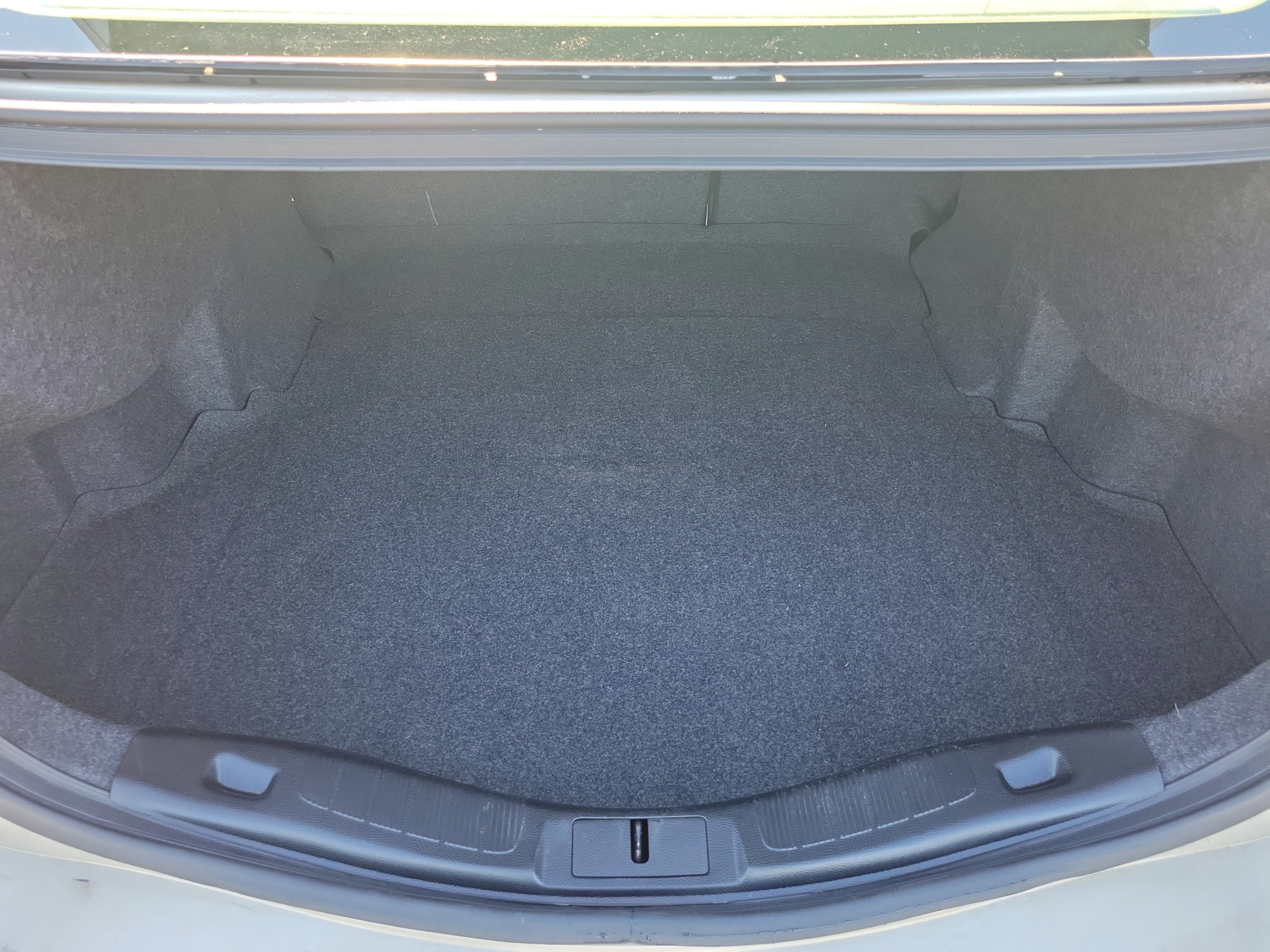 Used 2019 Ford Fusion SE FWD image 7