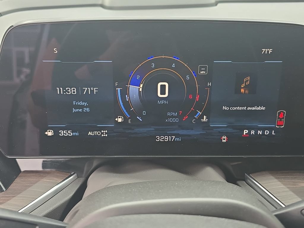 Used 2025 Chevrolet Tahoe LT AWD/4WD image 18