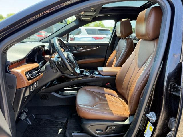 Used 2022 Lincoln Nautilus Reserve AWD/4WD image 12