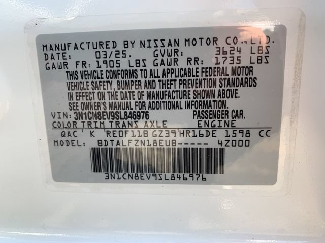 Used 2025 Nissan Versa SV w/ Trunk Package FWD image 30