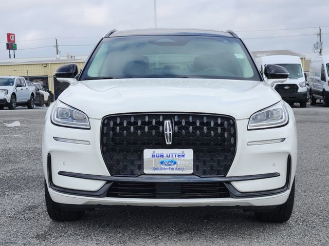 Used 2023 Lincoln Corsair Reserve w/ Equipment Group 201A FWD image 2