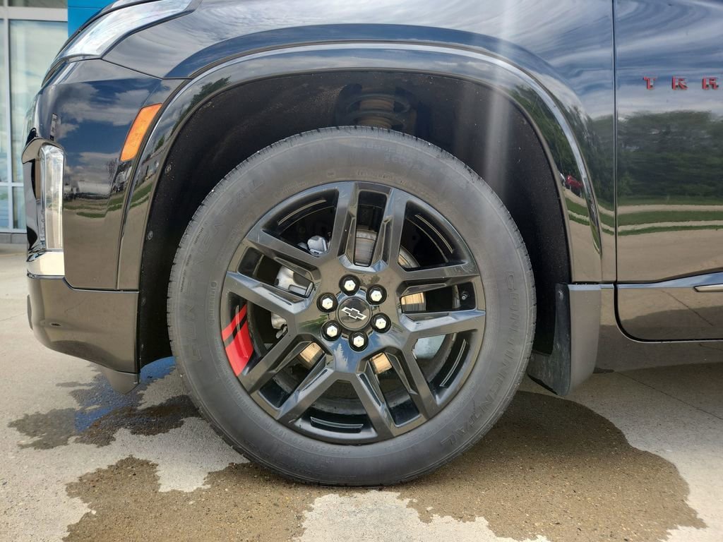 Certified 2023 Chevrolet Traverse Premier w/ Redline Edition AWD/4WD image 29