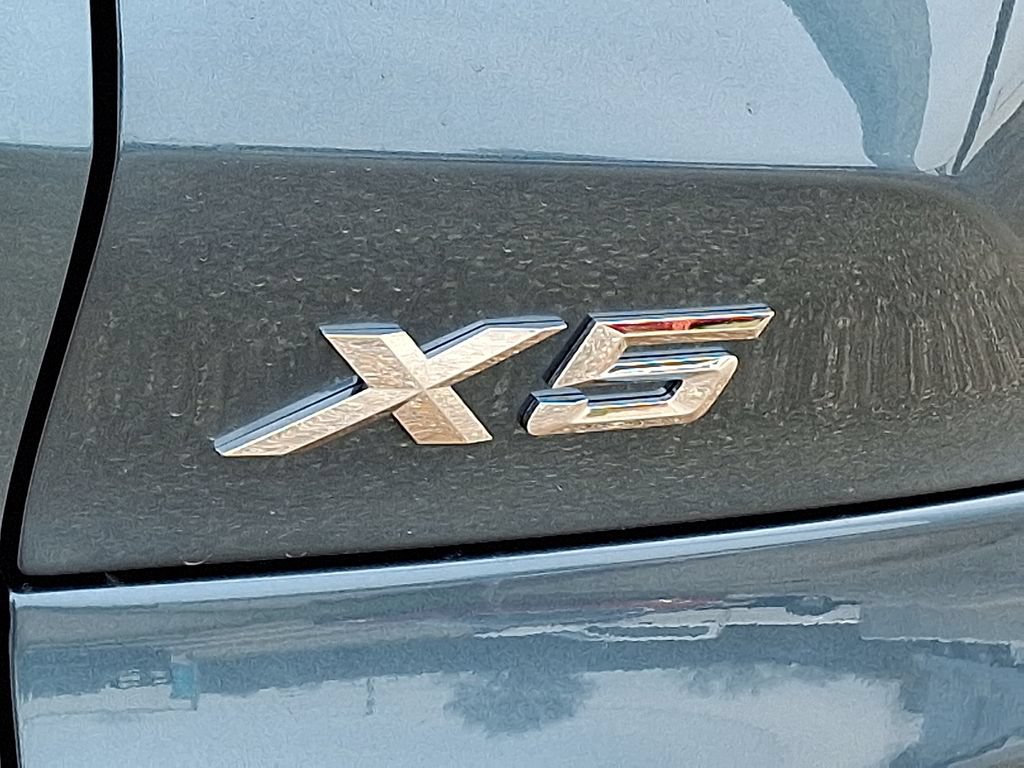 Used 2026 BMW X5 xDrive50e AWD/4WD image 17