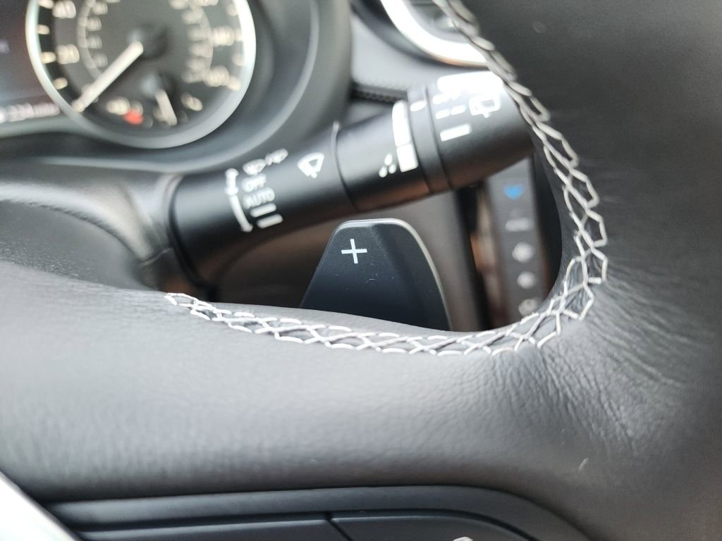 New 2025 INFINITI QX55 Essential image 11