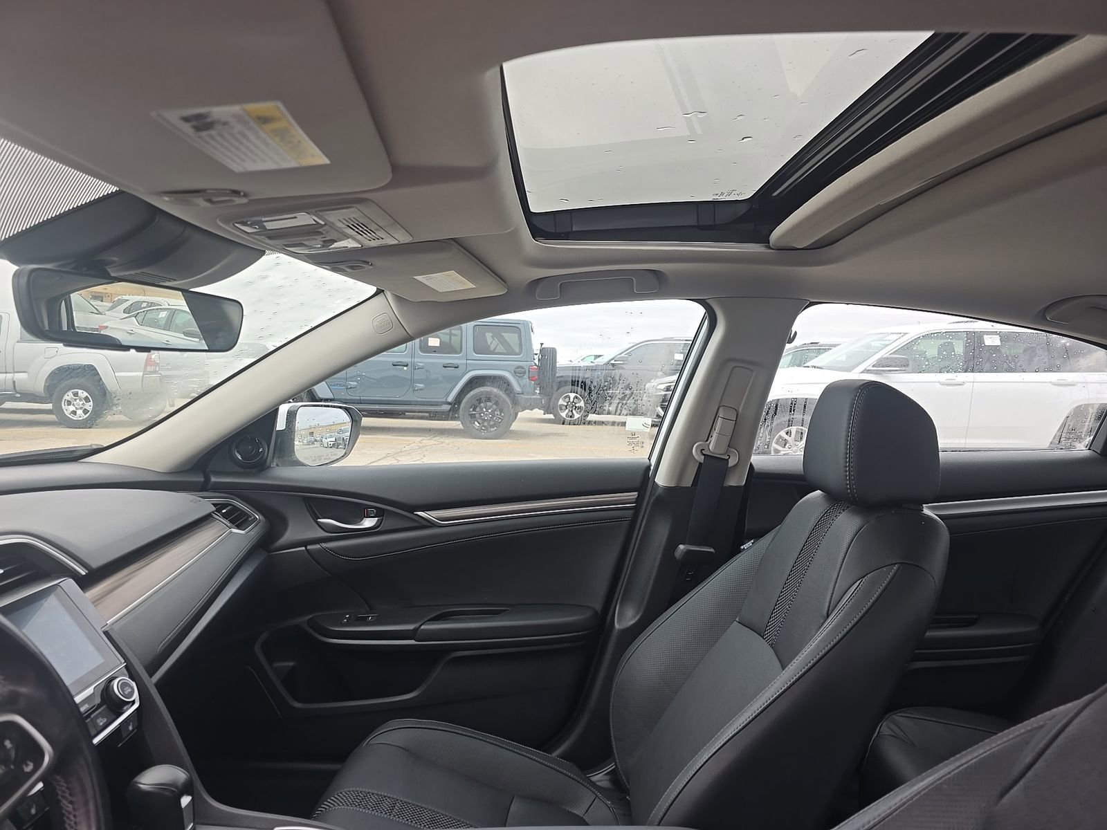 Used 2021 Honda Civic EX-L image 15