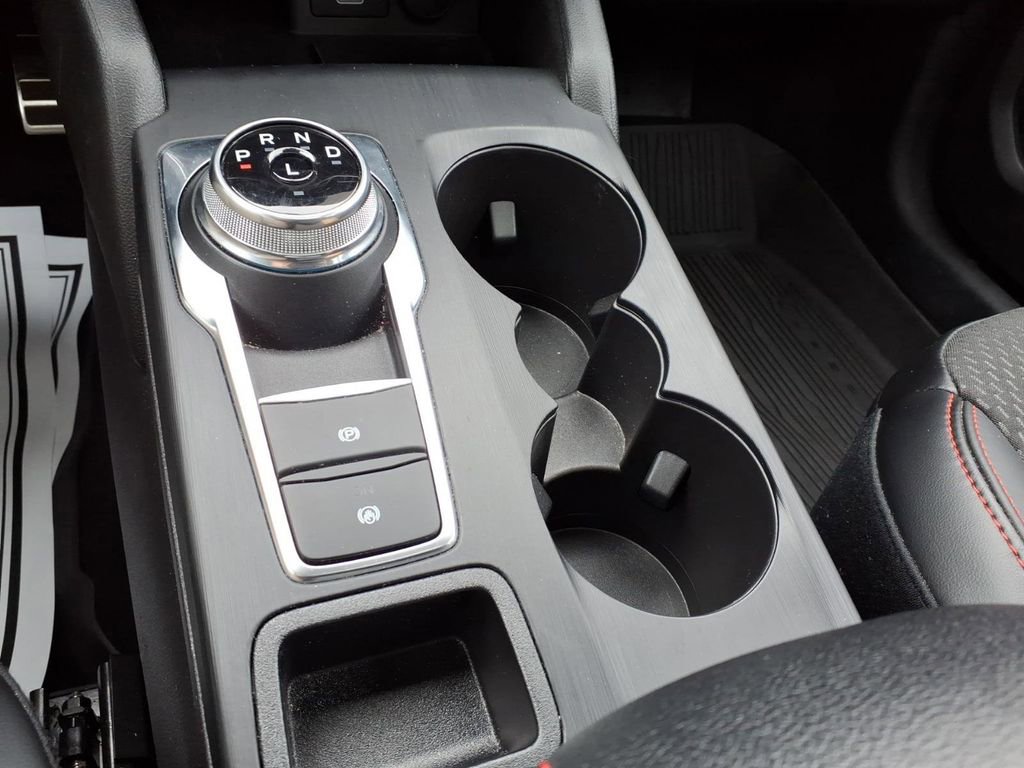 Certified 2024 Ford Escape ST-Line w/ Tech Pack #1 image 24