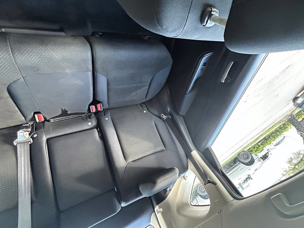 Used 2015 Honda CR-V LX image 12