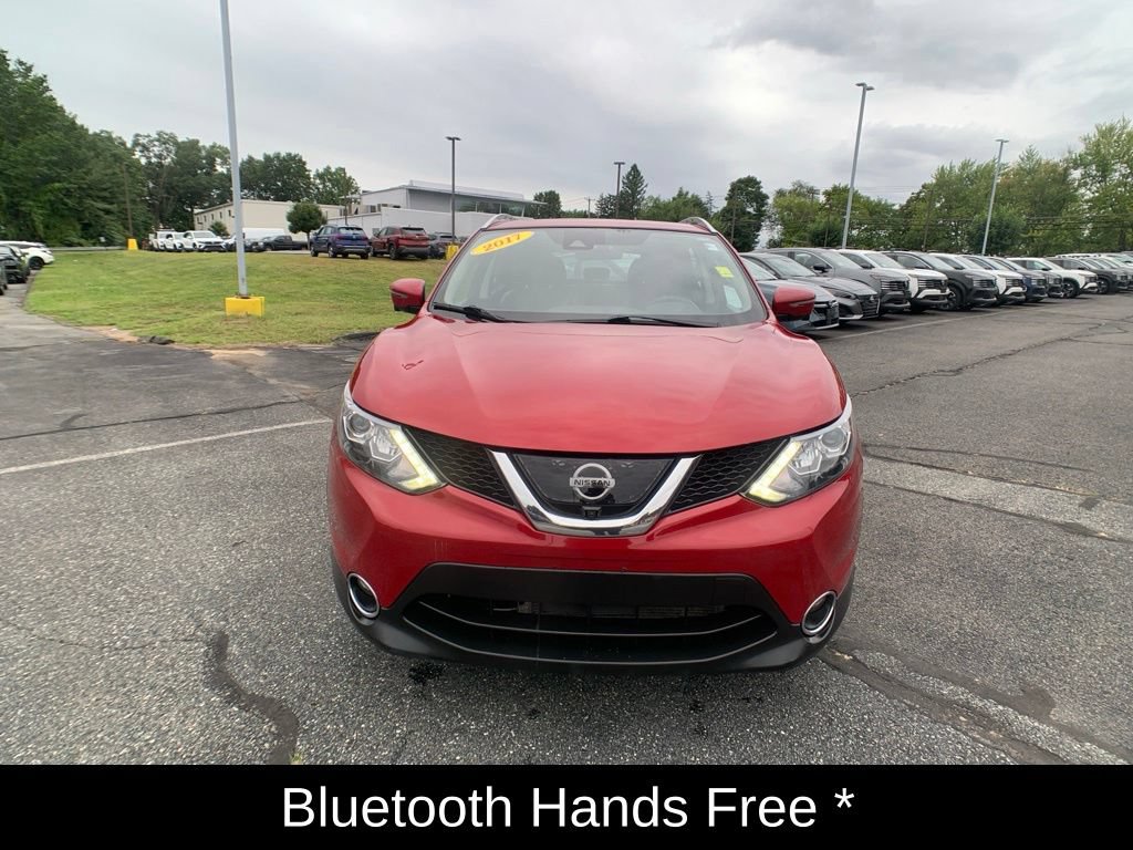 Used 2017 Nissan Rogue Sport SL w/ SL Premium Package AWD/4WD image 9