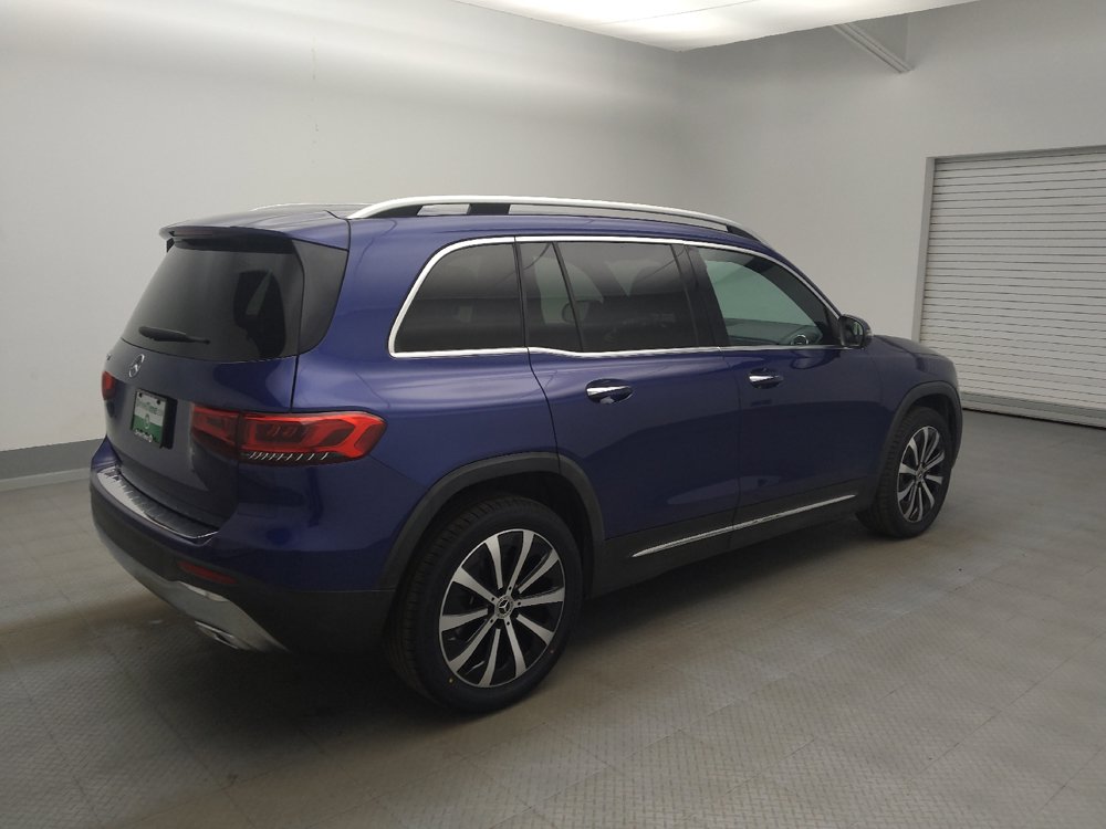 Used 2021 Mercedes-Benz GLB 250 w/ Premium Package image 10