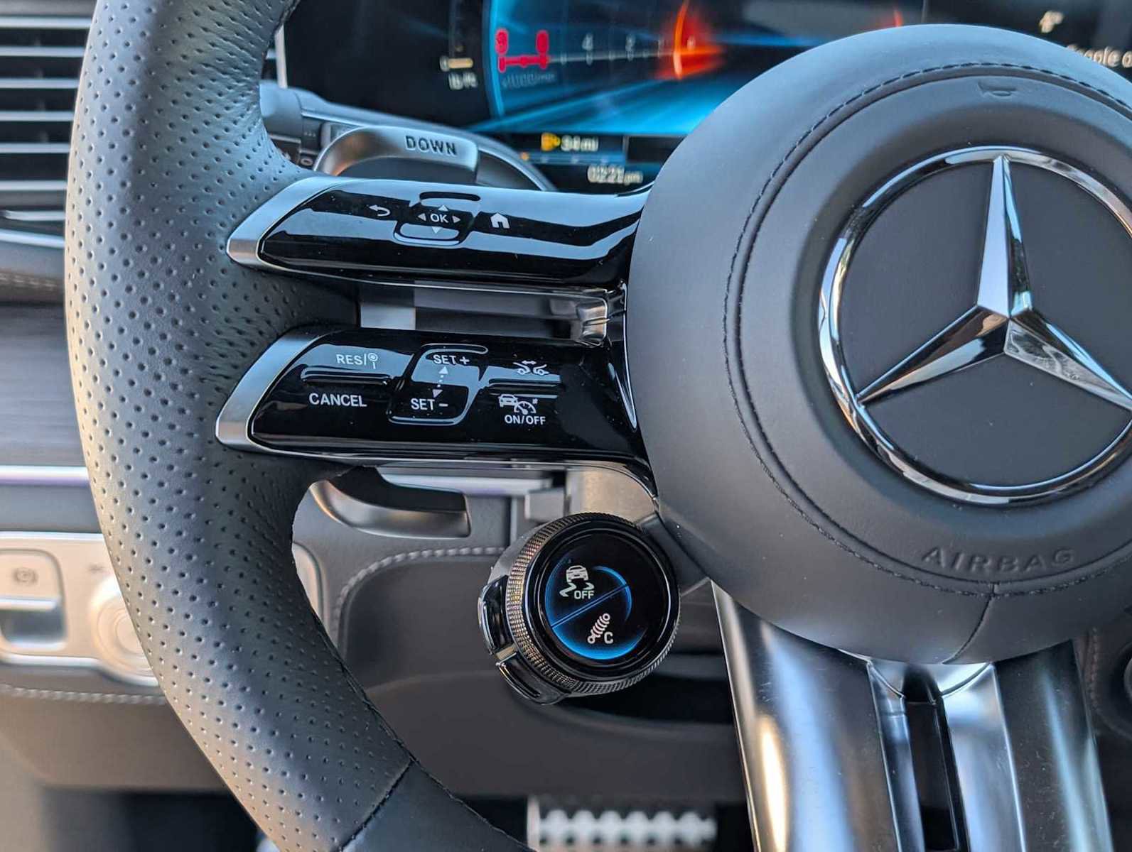 New 2026 Mercedes-Benz GLE 53 AMG 4MATIC image 17
