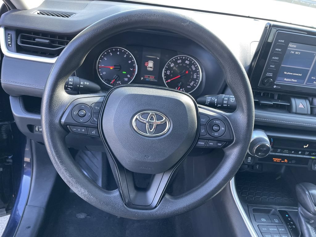Used 2021 Toyota RAV4 XLE AWD/4WD image 16