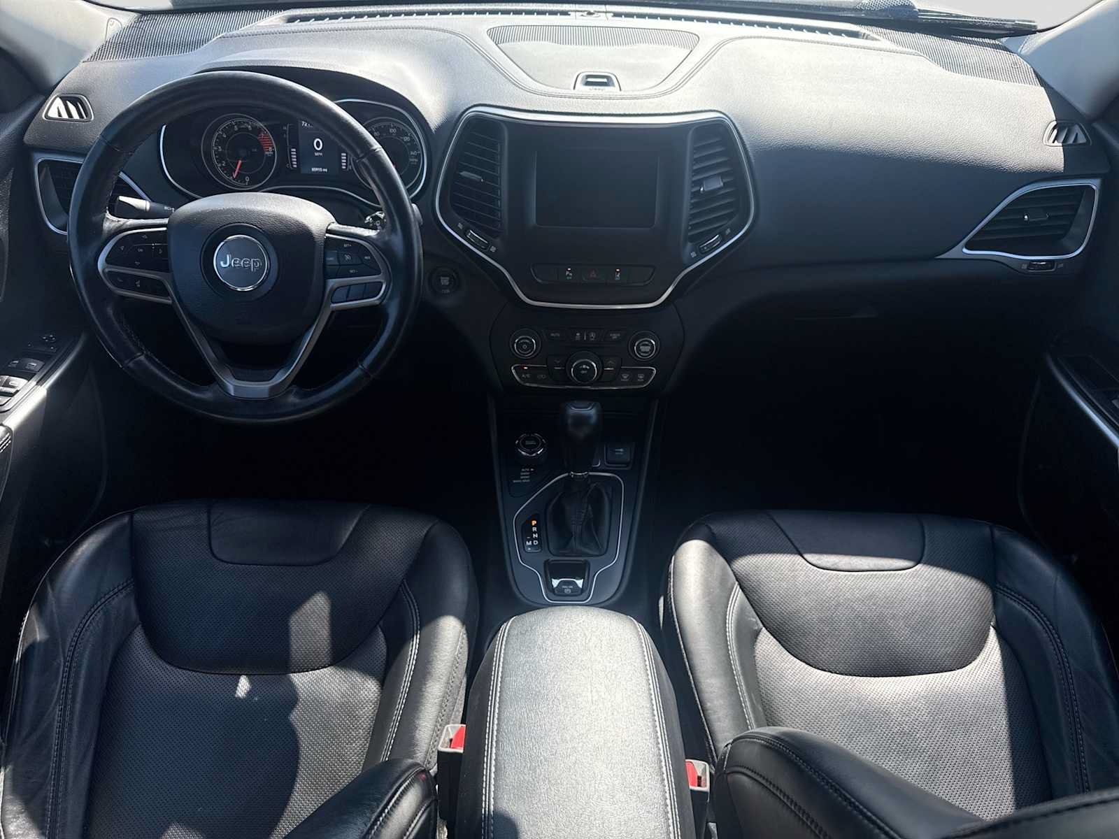 Used 2021 Jeep Cherokee Latitude Lux AWD/4WD image 14