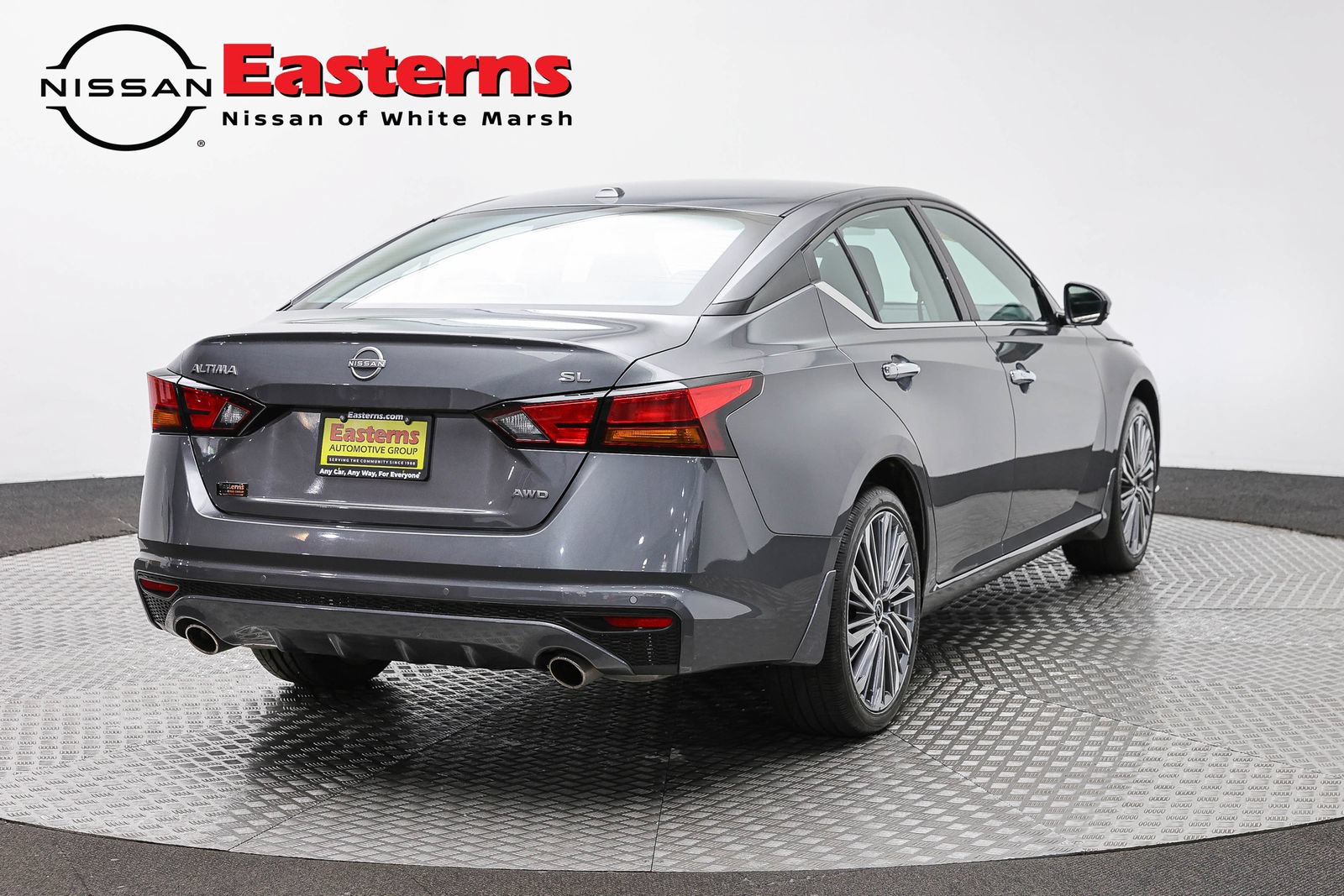 Used 2024 Nissan Altima 2.5 SL AWD/4WD image 5