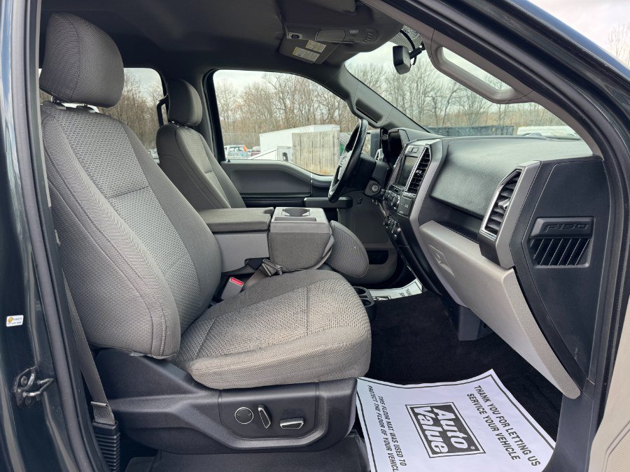 Used 2015 Ford F150 XLT w/ Equipment Group 302A Luxury AWD/4WD image 18