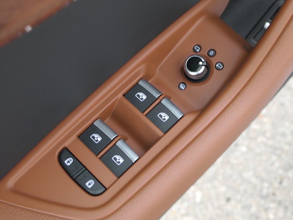 Used 2023 Audi A4 2.0T Premium w/ Convenience Package image 14