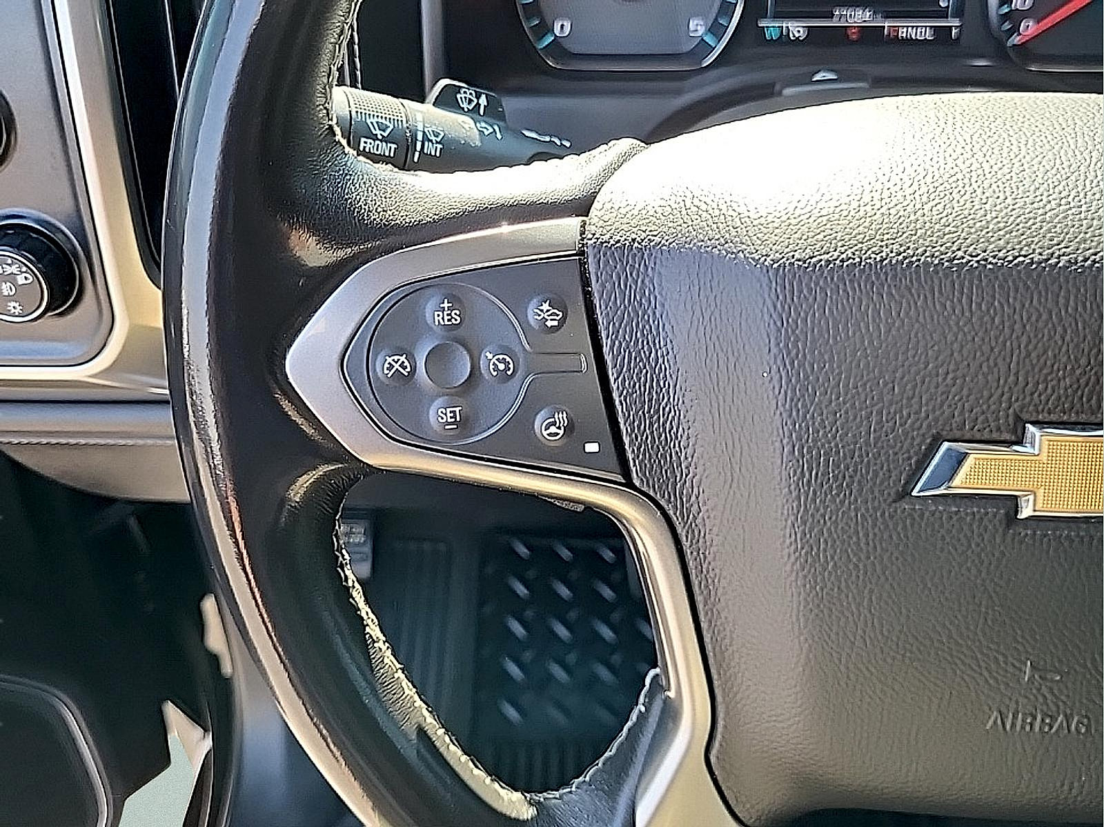 Used 2018 Chevrolet Silverado 2500 LTZ w/ Duramax Plus Package AWD/4WD image 18