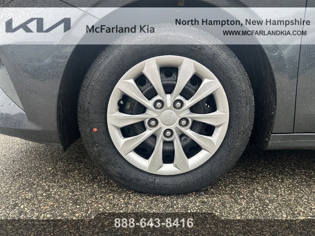 Used 2023 Kia Forte LX image 29