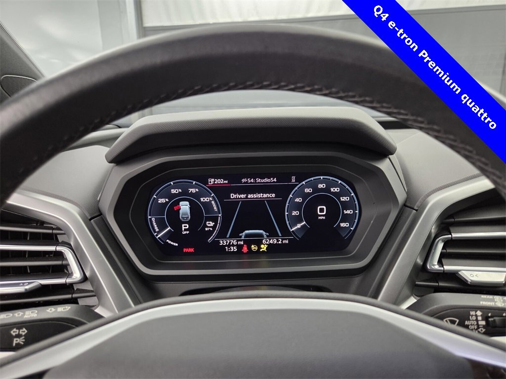 Used 2022 Audi Q4 e-tron Premium image 32