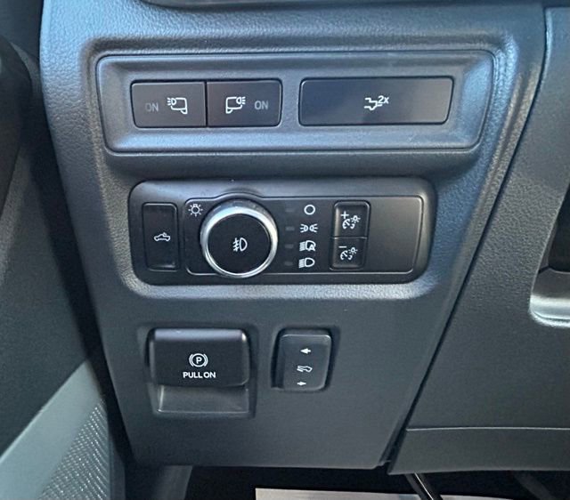 Used 2023 Ford F150 Lariat w/ Equipment Group 502A High image 16