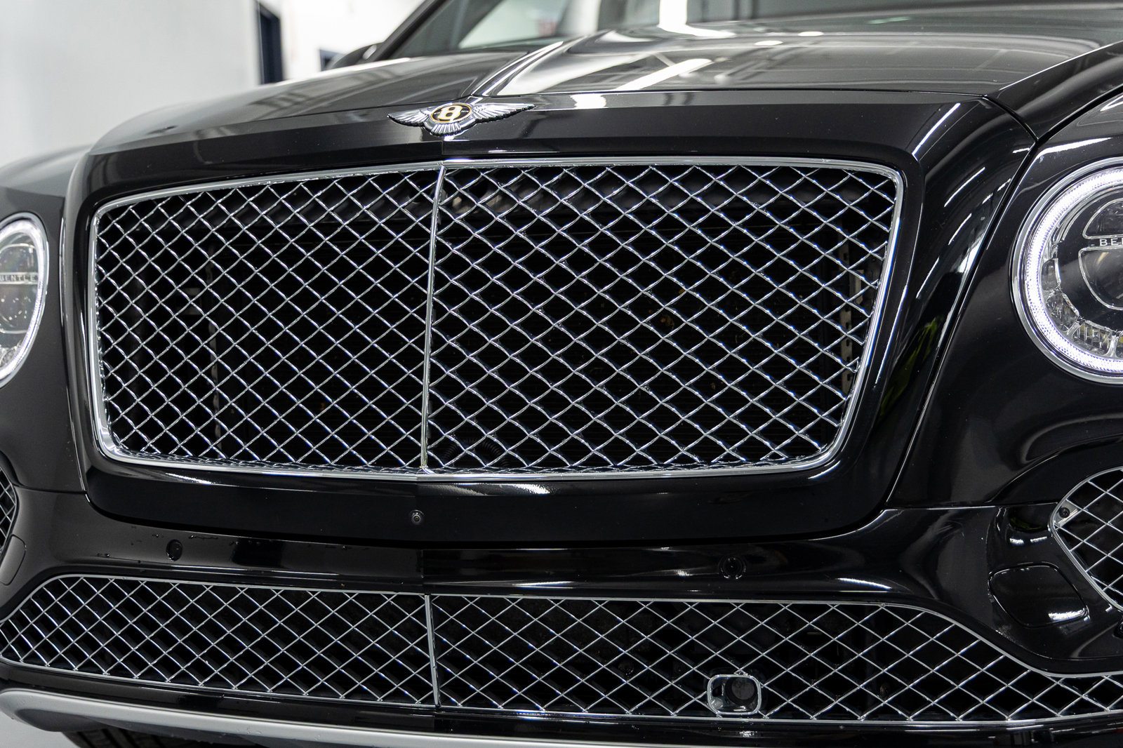 Used 2020 Bentley Bentayga image 10