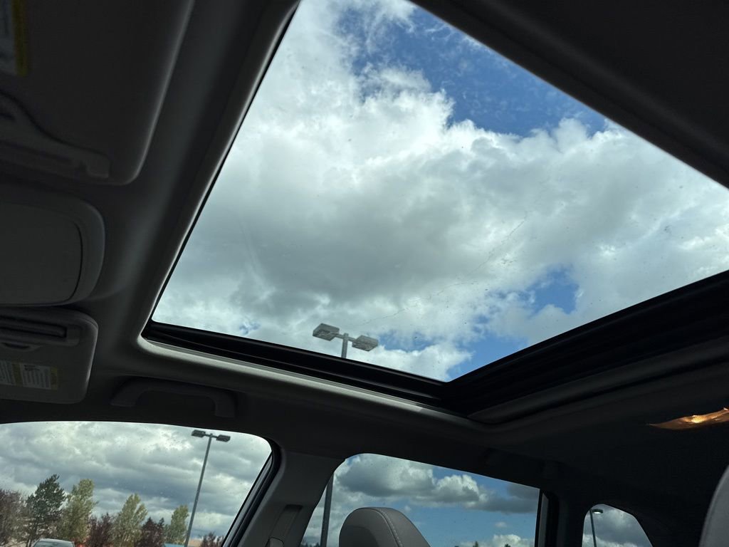 Used 2020 Subaru Forester Premium image 17