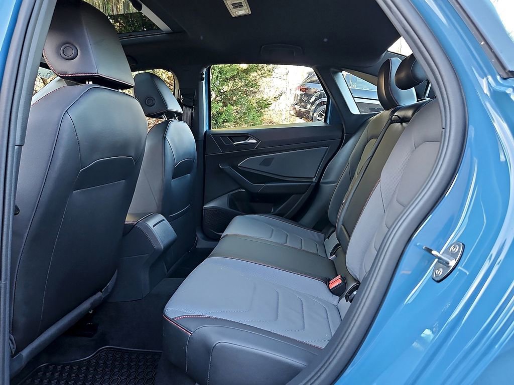 Certified 2025 Volkswagen Jetta GLI Autobahn image 12