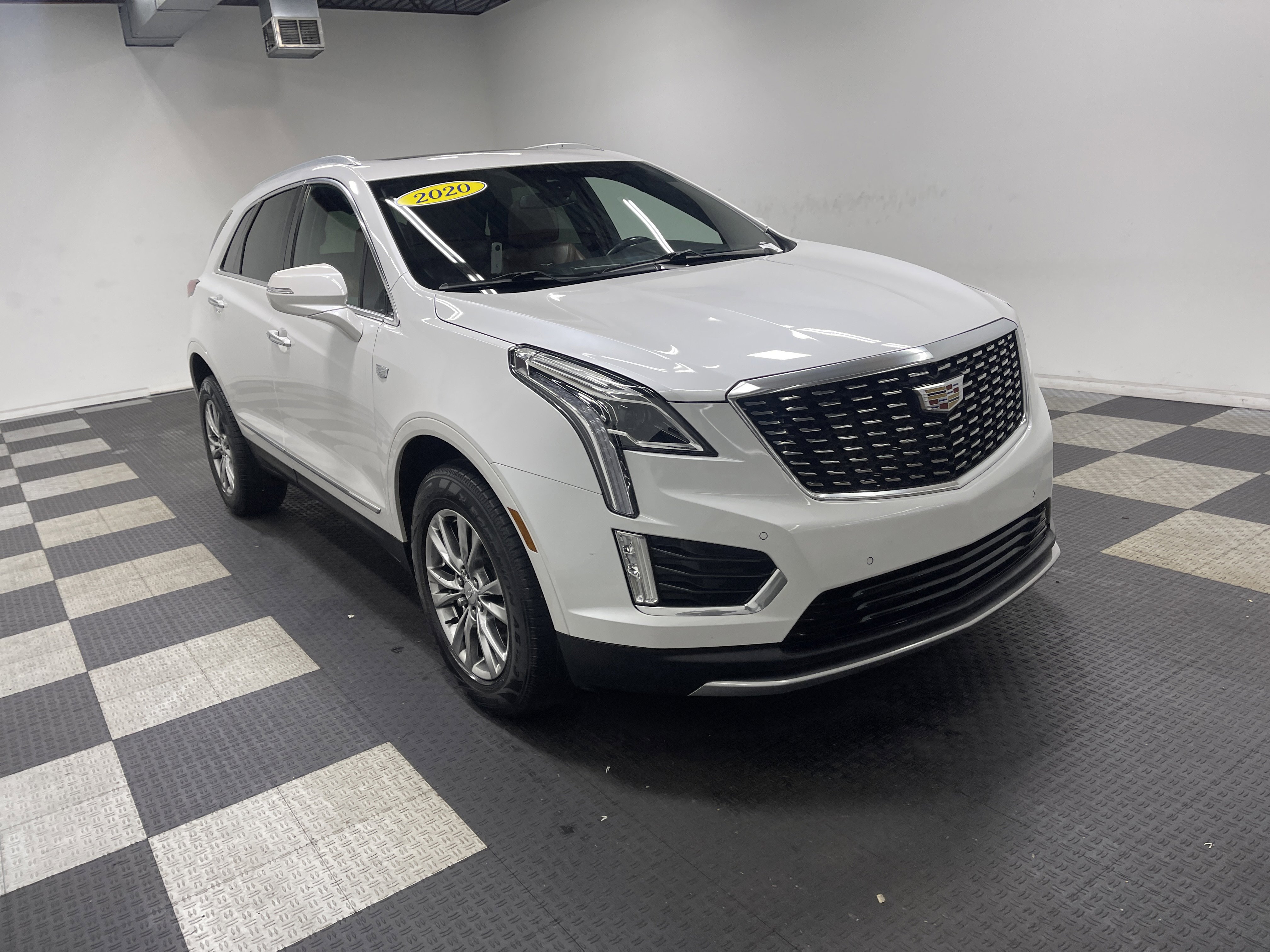 Used 2020 Cadillac XT5 Premium Luxury image 6