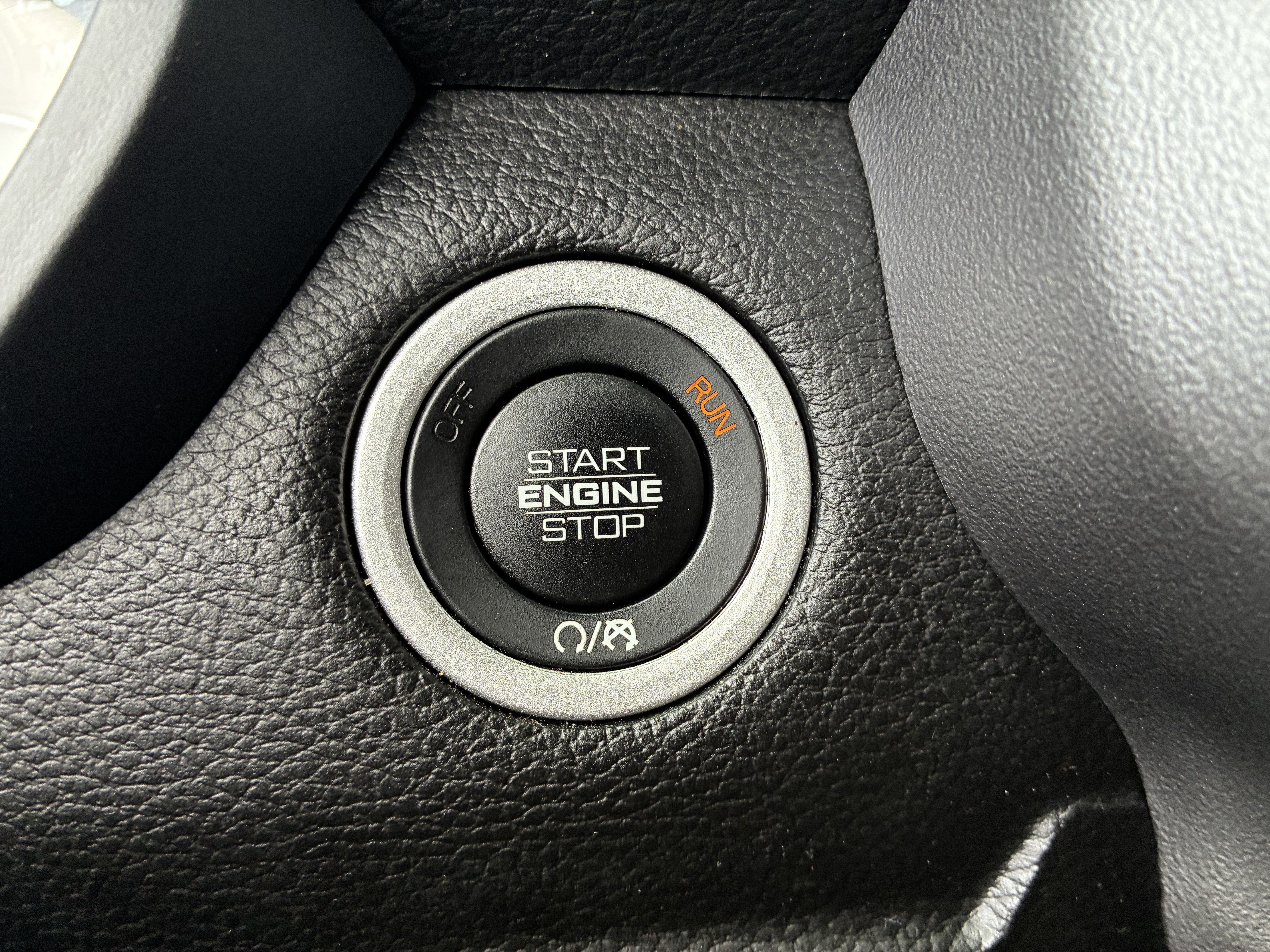 Used 2025 RAM 1500 Big Horn AWD/4WD image 33