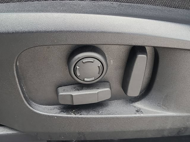 Used 2025 Land Rover Defender 110 S AWD/4WD image 19