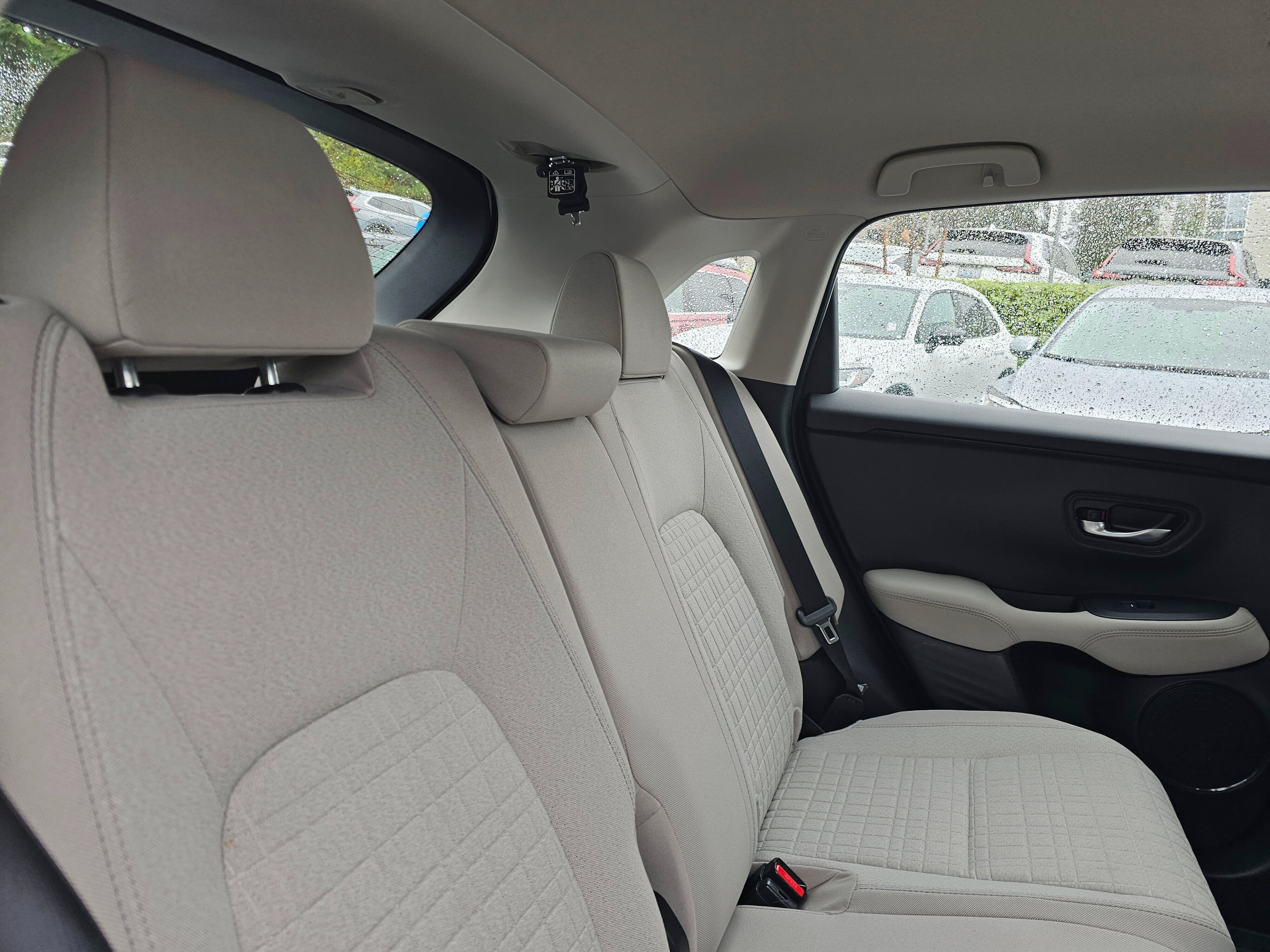 Certified 2025 Honda HR-V LX image 13