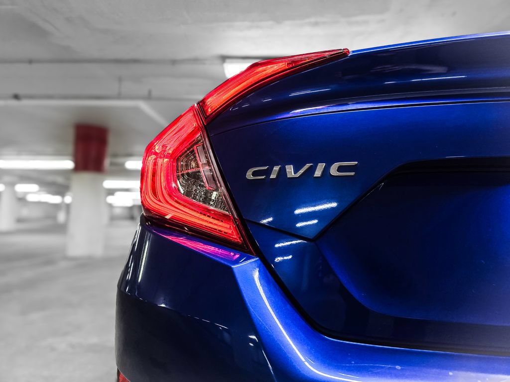 Used 2016 Honda Civic EX image 9