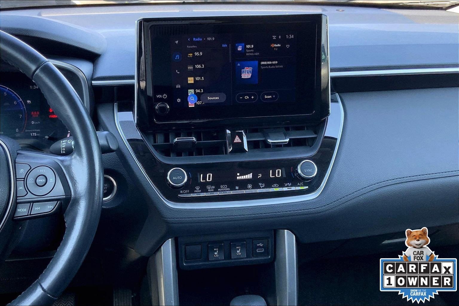 Used 2023 Toyota Corolla Cross XLE w/ Convenience Package image 6