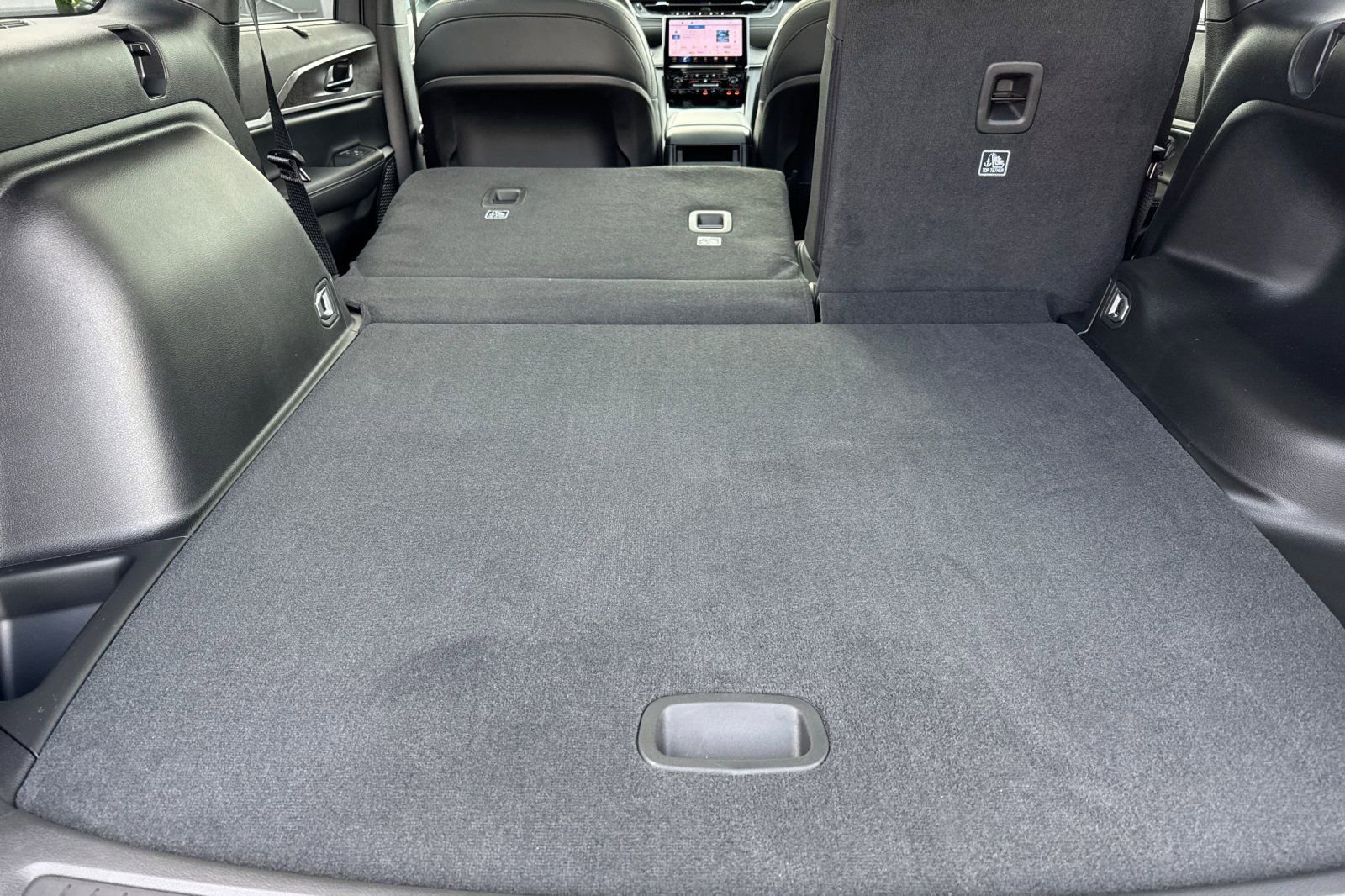 New 2025 Jeep Grand Cherokee Limited w/ Luxury Tech Group II image 18