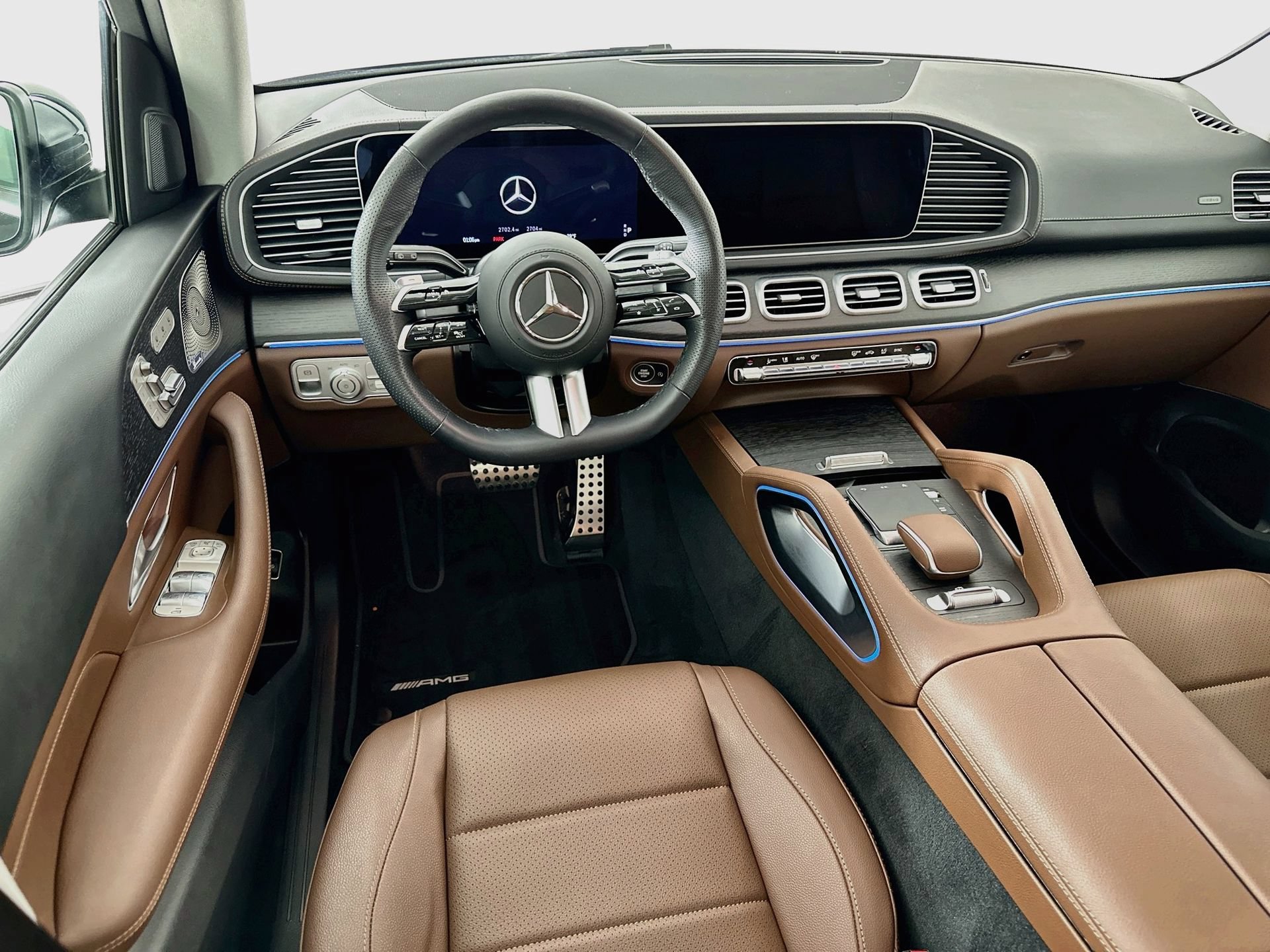 Used 2024 Mercedes-Benz GLS 450 4MATIC image 25