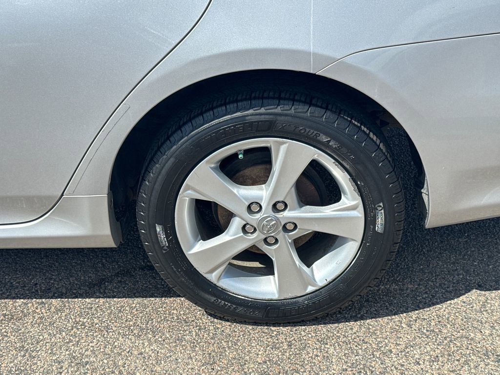 Used 2012 Toyota Corolla LE w/ Premium Pkg FWD image 39