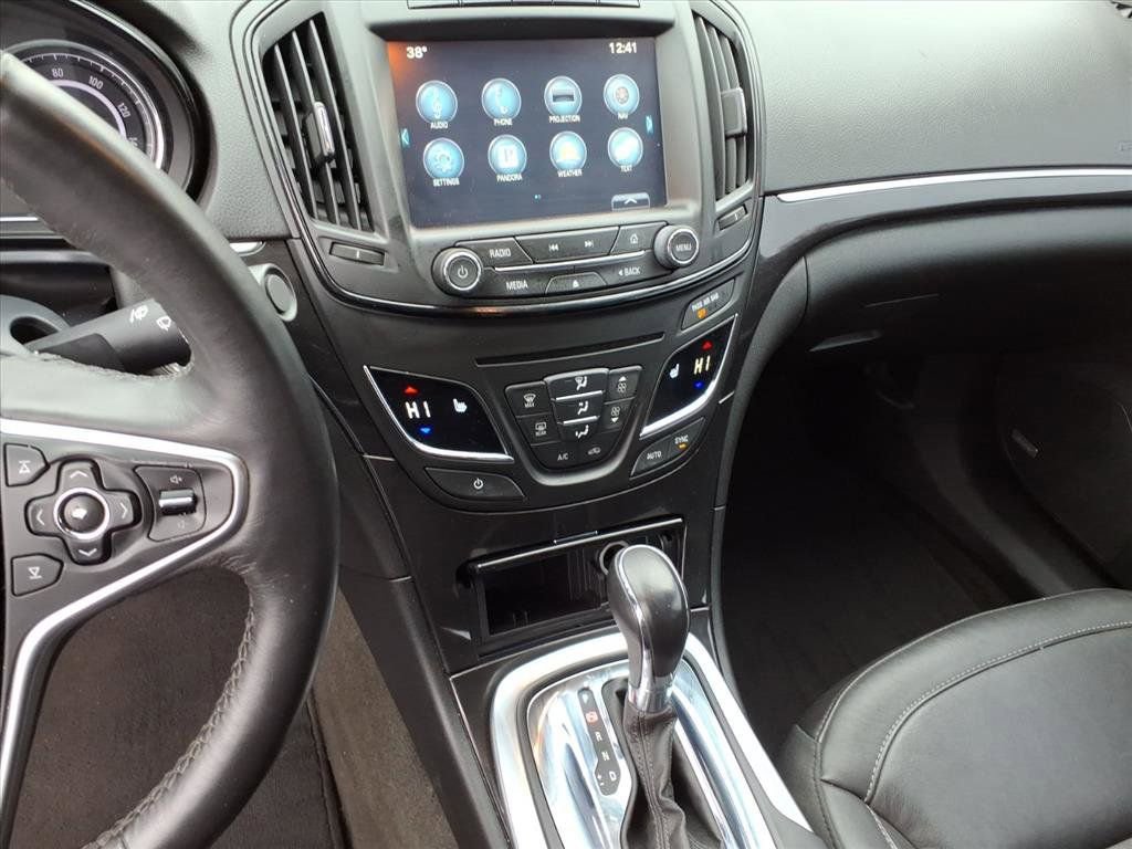 Used 2017 Buick Regal Premium w/ Driver Confidence Package #1 image 32