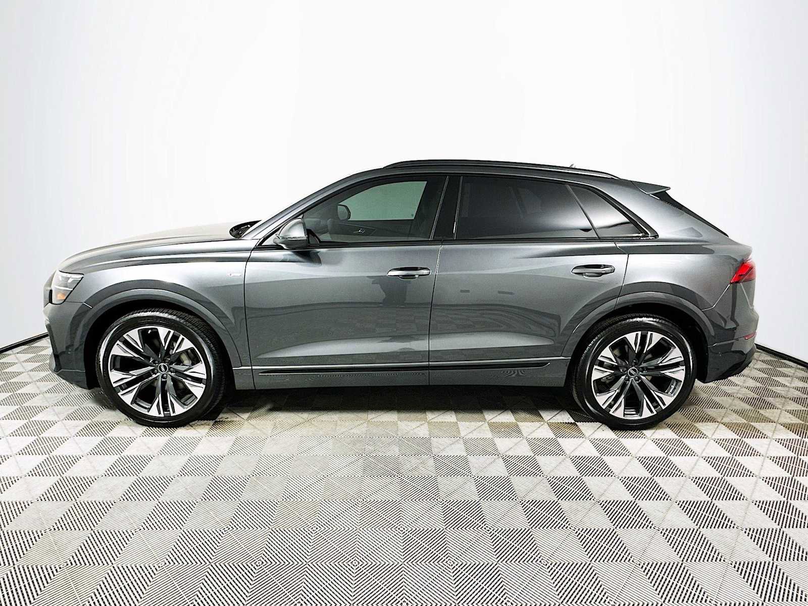 New 2026 Audi Q8 Premium Plus image 4