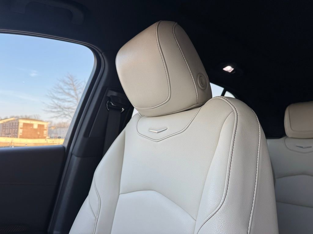 Used 2020 Cadillac XT4 Sport w/ Driver Awareness Package image 16