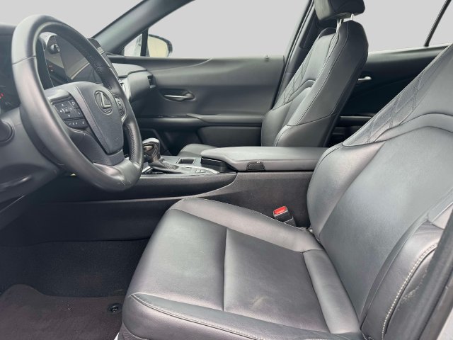 Used 2023 Lexus UX 250h AWD w/ Accessory Package (Z2) image 20