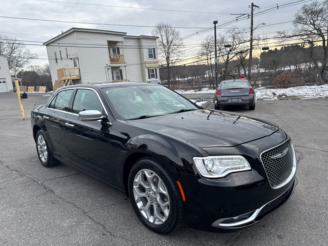 Used 2016 Chrysler 300 C Platinum w/ Safetytec Plus Group image 5