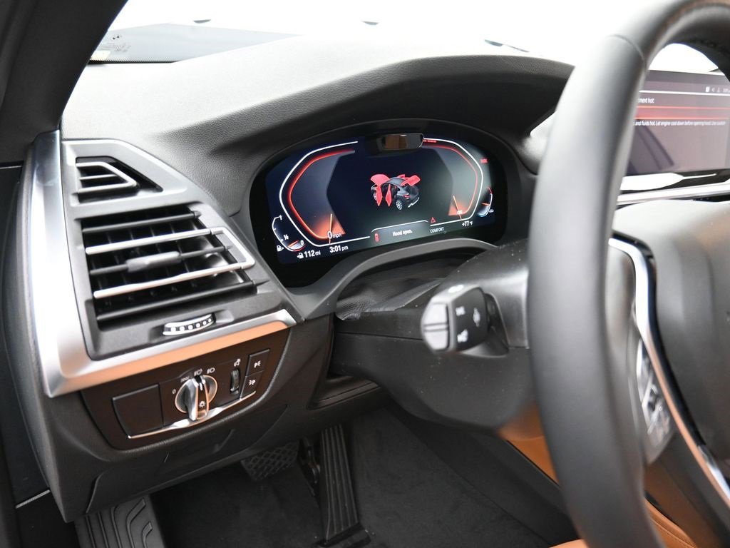 New 2025 BMW X4 xDrive30i w/ Premium Package image 19