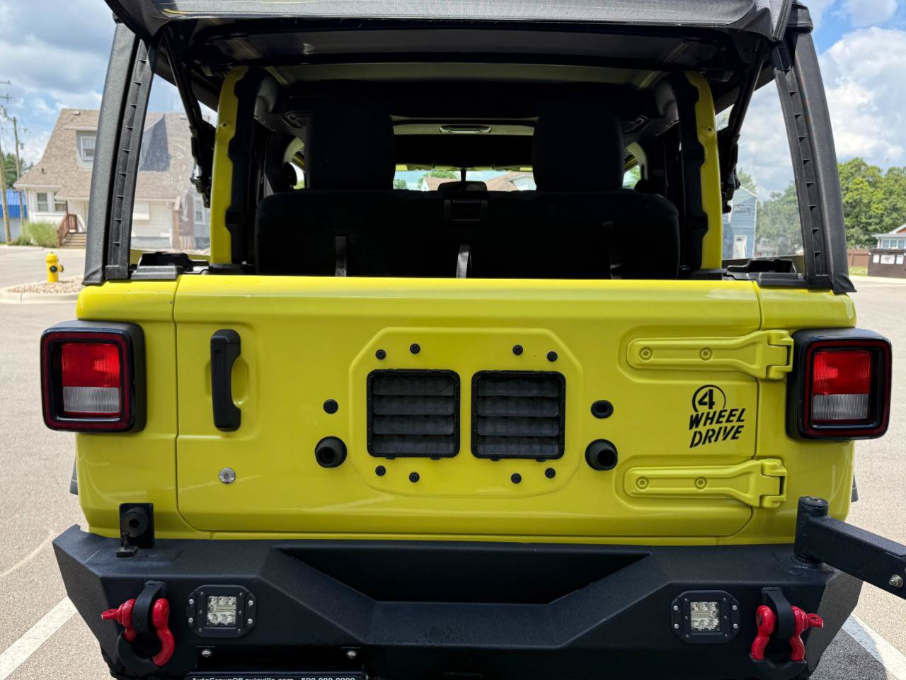 Used 2023 Jeep Wrangler Sport AWD/4WD image 22