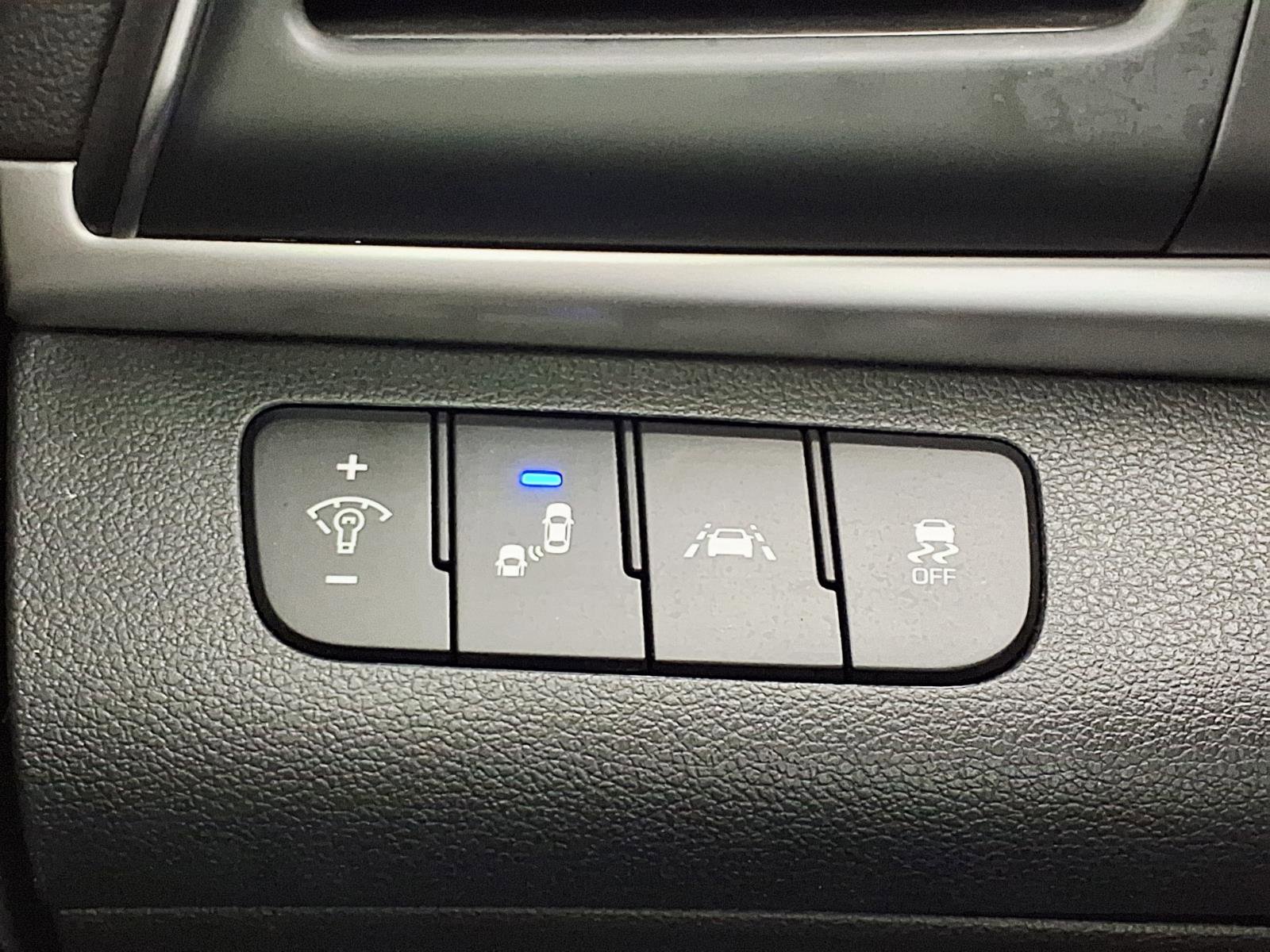 Used 2019 Hyundai Elantra Value Edition w/ Cargo Package FWD image 22