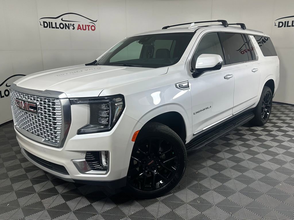 Used 2024 GMC Yukon XL Denali AWD/4WD image 1